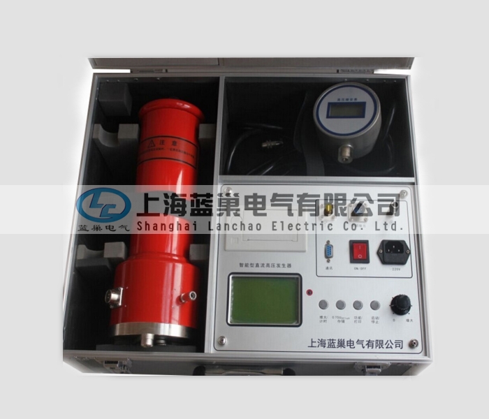 ZGF-120KV/2mA大屏智能直流高壓發(fā)生器。應(yīng)用AIPWM技術(shù)，對PWM技術(shù)的不準(zhǔn)確線性度進(jìn)行了調(diào)整，使儀器精度得到了大幅度提高。并采用AI技術(shù)設(shè)定過壓保護(hù)和過流保護(hù)取代了數(shù)字撥盤開關(guān)只能設(shè)定電壓值