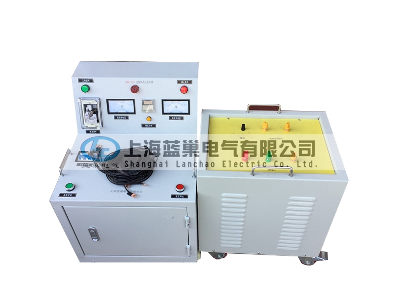 LCBP-15KVA三倍頻高壓發(fā)生器整個裝置采用一體化和分體式設計，操作更簡便，運輸更輕松，是新一代的電氣試驗設備。